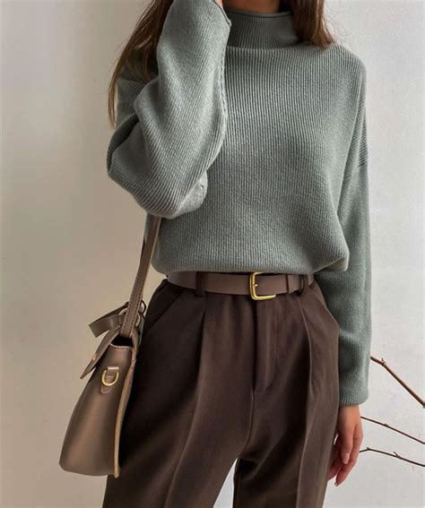 Dark Academia Fashion Guide In 2022 - Bring Out Your Intellectual Self ...