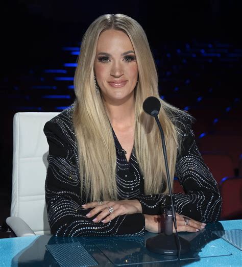 carrie underwood naked pics 7