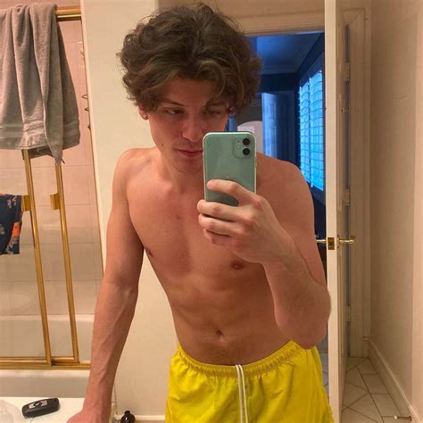 TikTok-Star Ondreaz Lopez ist ältester Hype House Bewohner! | TikTok