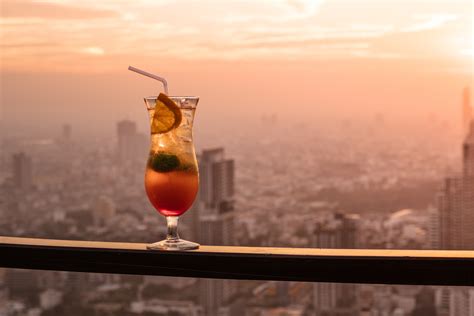 sky deck view bar arrivalguidescom
