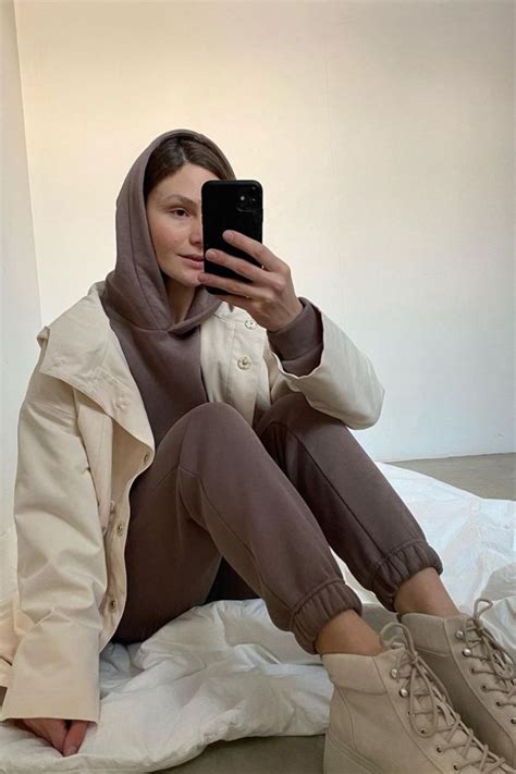 Худи с начесом | Fashion, Mirror selfie, Photo and video