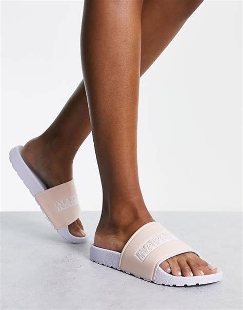 Napapijri – Park – Slider in Rosa | ASOS