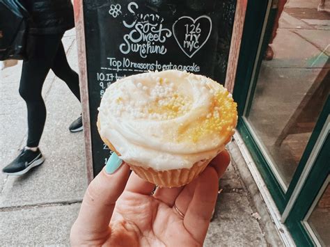 Magnolia Bakery - Review - West Village - New York - The Infatuation
