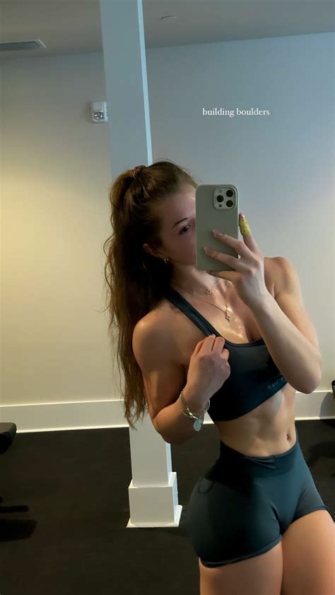 Sophie Bazzano (scoliosis.soph)