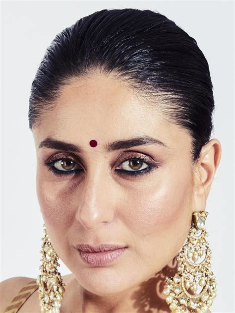 Kareena's got such a Natural Seduction in her Eyes : r/KareenaKapoorFC