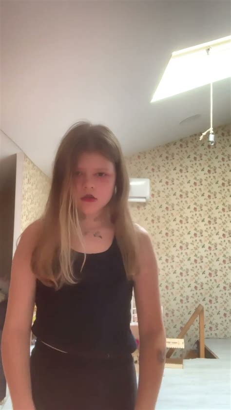 # отель хазбин #косплей # энджел даст # танцует - YouTube