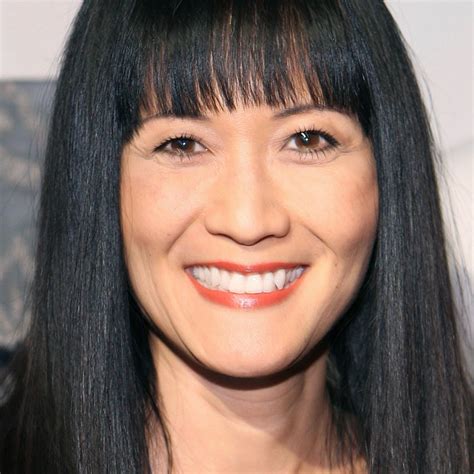 Suzanne Whang's Instagram, Twitter & Facebook on IDCrawl