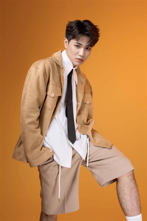 Captain: Rapper có mẹ là hiệu trưởng, góp mặt đại náo trong "Anh Trai ...