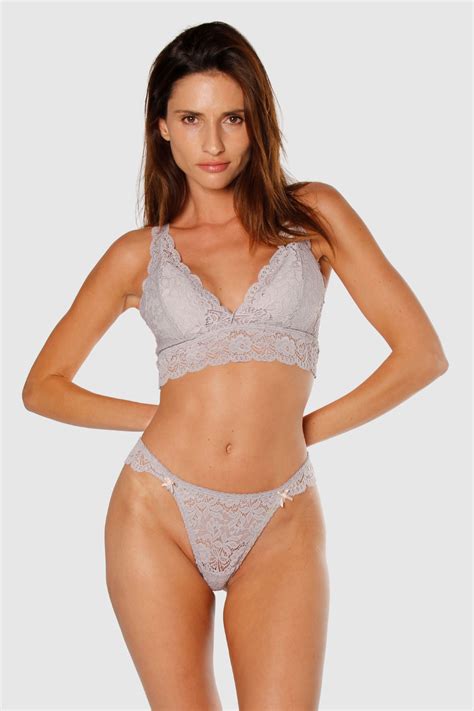 Triangle Lace Thong V-Day Edition - Zelina Lingerie