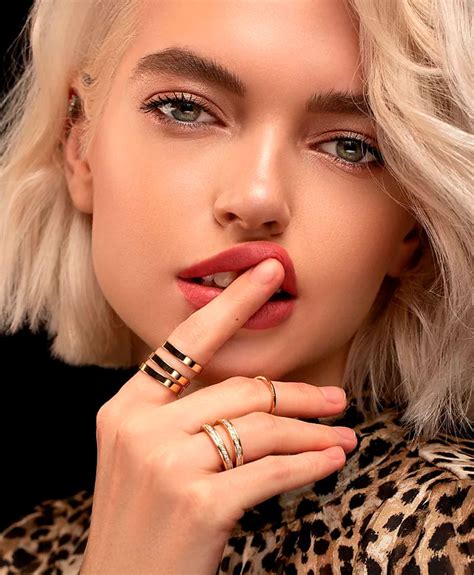 STELLARY Brow Fixing Gel Qaş üçün şəffaf gel