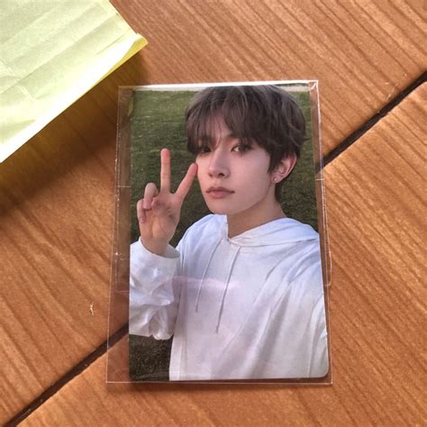 jual pc heeseung booked shopee indonesia