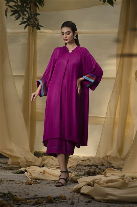 MIRELLE – www.zamanay.co