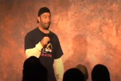 10 Clips of Joe Rogan Destroying Hecklers During Stand-Up – Rogan Tribe