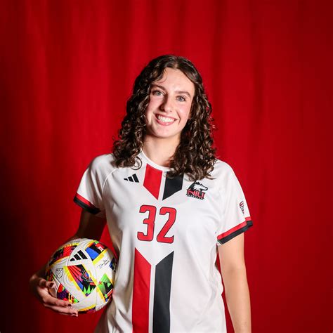 Sarah Roy, Attacking Midfielder, Northern Illinois Huskies - NIL