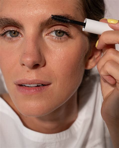 Discover Oh My Cream Skincare Brow Fixing Gel - Oh My Cream – Oh My Cream