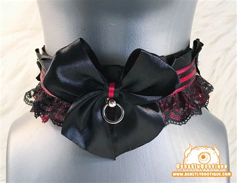 Crimson and Black Layered Gothic Kitten Play Collar Kitten | Etsy