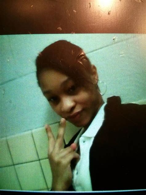 Detroit police searching for teen last seen with unknown man