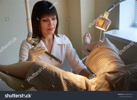 3 Laser Therapy Vagina Images, Stock Photos, 3D objects, & Vectors ...