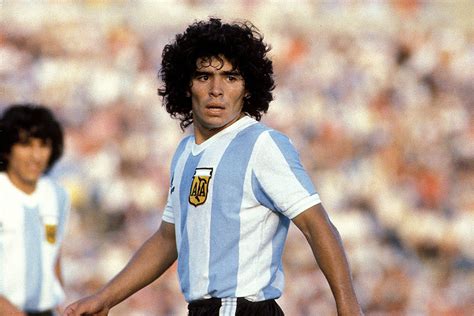 diego maradona   celebration   legends bizarre life