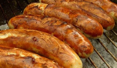 Лионска наденица на скара - Моята Рецепта
