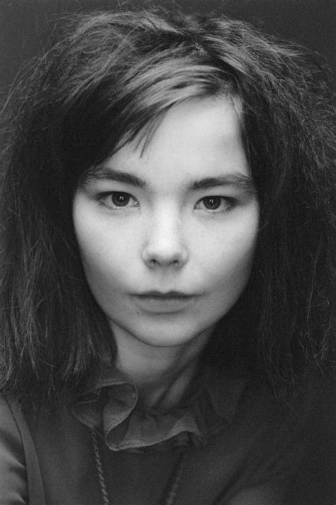 bjork is harsh noise | Bjork, Portrait, Female musicians