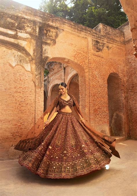 Contemporary Rajasthani-Inspired Bridal Lehenga – Bhasin Brothers