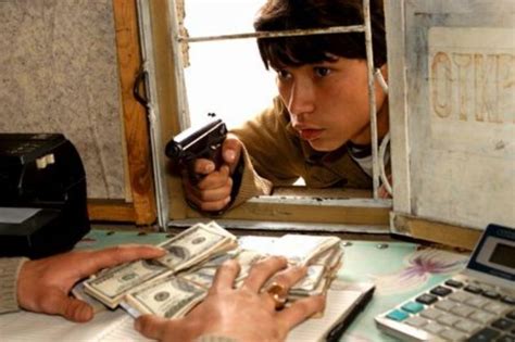 Шиза - 2004: актеры, рейтинг и отзывы на канале Дом кино
