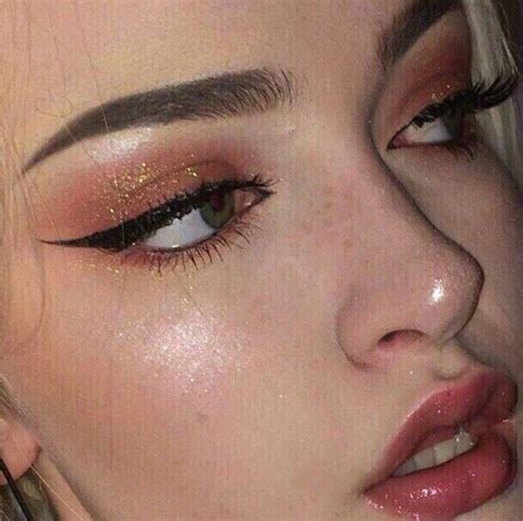 Pin by sofilorend on Fashion | Eye makeup, Halloween makeup looks, Cool ...