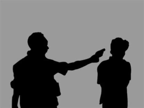 Can You Recognize These 18 Iconic Photos From Their Silhouettes? | Playbuzz
