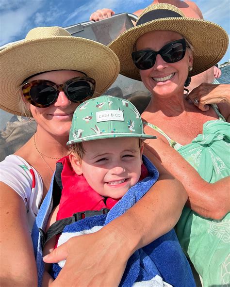 Nancy - Happy Birthday Sweet Lacy 🥰🥰🥰Love spending the day on the water