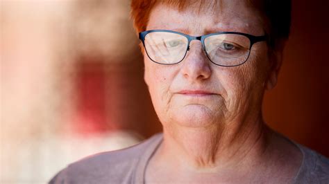 Iowa nursing home fined for preventing family visit to dying woman