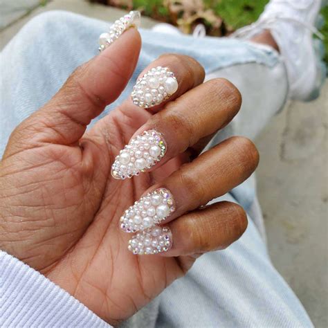 These 13 Ocean-Inspired Nail Ideas Are What Mermaid Dreams Are Made Of