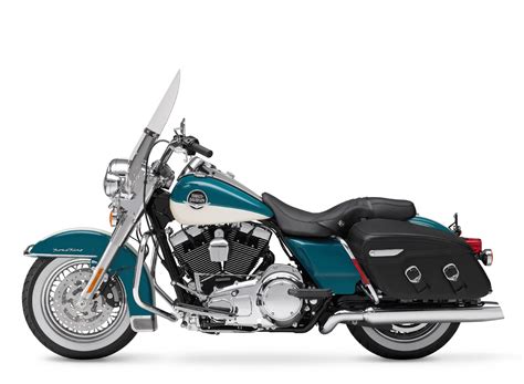 HARLEY-DAVIDSON Road King Classic (2008-2009) Specs, Performance ...
