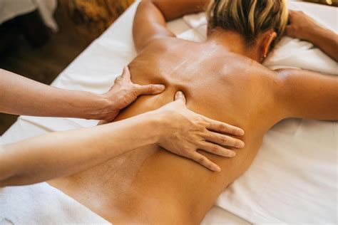 How to ease back pain - Spine Health & Back Pain Centre
