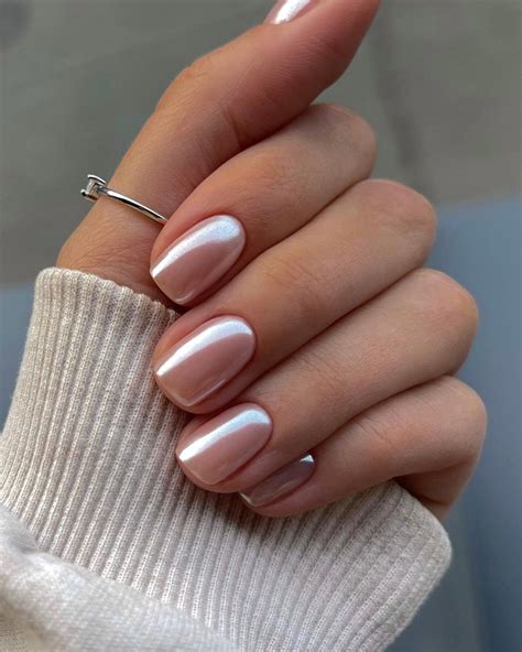 20 Latest Nude Short Nail Ideas To Try In 2024! | Pink chrome nails