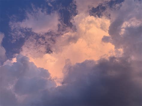 2nd Edition of Interdisciplinary Summer School “Measuring Light and Illumination” in Pictures