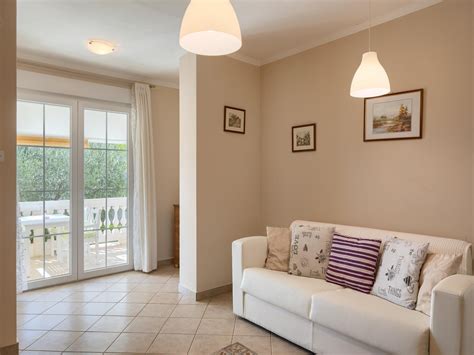 Apartment in Porec near the Sea and Beaches - Home Rental in Porec