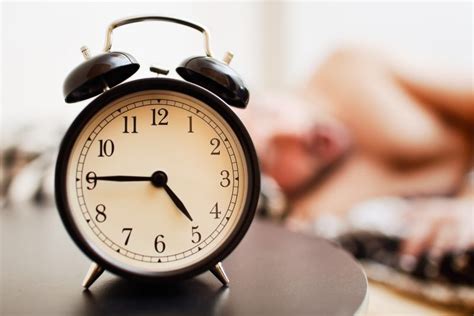 keunggulan bangun pagi  melakukan rutinitas pagi  kesehatan