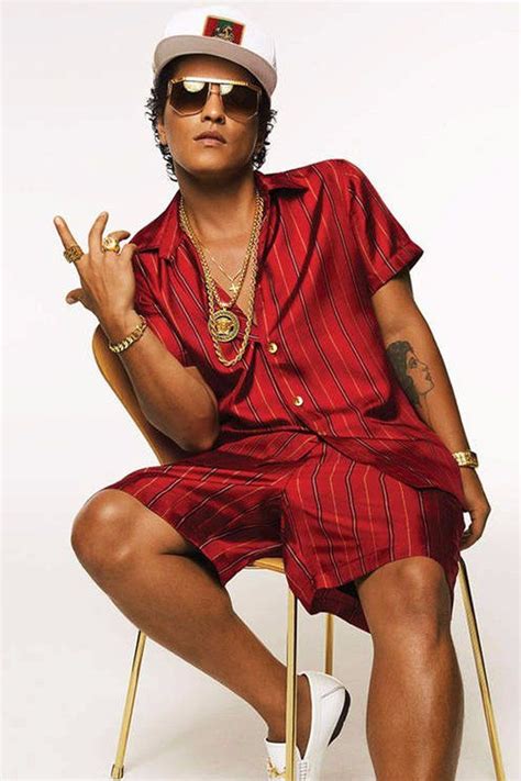 Bruno Mars | Bruno mars, Bruno mars costume, Mars wallpaper