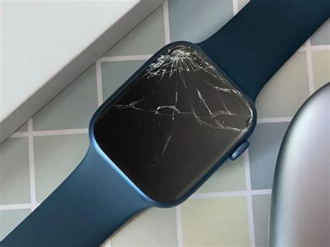 Apple Watch Screen Repair in New Delhi | ID: 27304934097