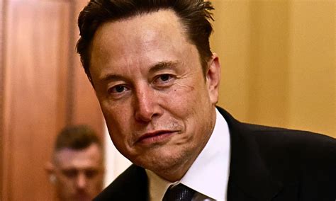 Dont panic, Elon Musk cant become US president. Heres why