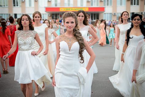 Выпускные Платья В Бресте Магазины — Vsenashoping.ru