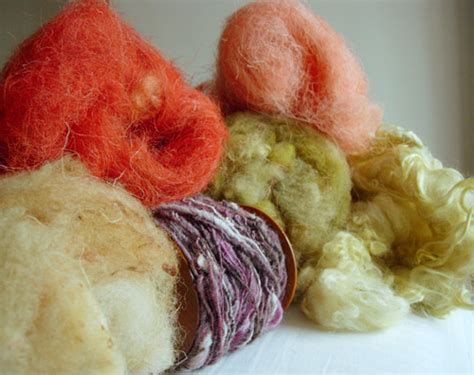 Greenwood Woman: Colours from Nature - natural dyes, wool and weaving