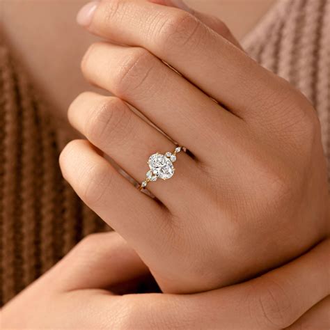 oval cut ring 13