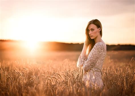 Natural Light Photography Tips