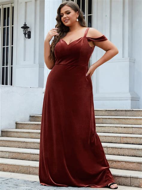 Ultimate Guide For Choosing Plus Size Burgundy Bridesmaid Dresses for