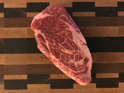 Meat Lovers Box – Beneker Family Farms