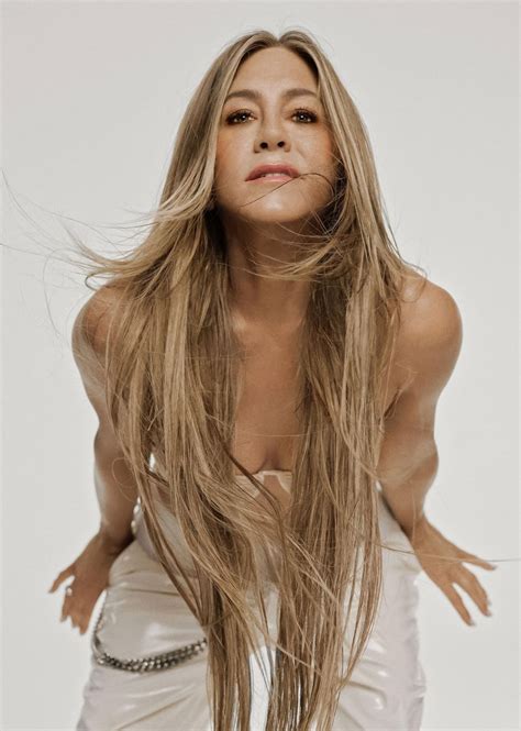 JENNIFER ANISTON for Allure Magazine, December 2022 Issue – HawtCelebs