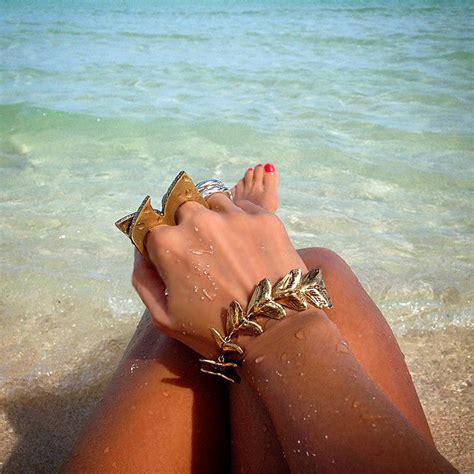 Shark Bracelet - Brash Cat