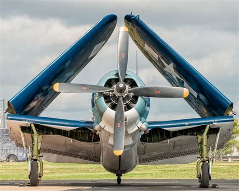 Curtiss SB2C Helldiver: Photos, History, Specification